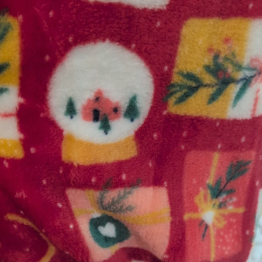 Morif Luxury Velvet Throw Blanket - Festive Christmas Themed